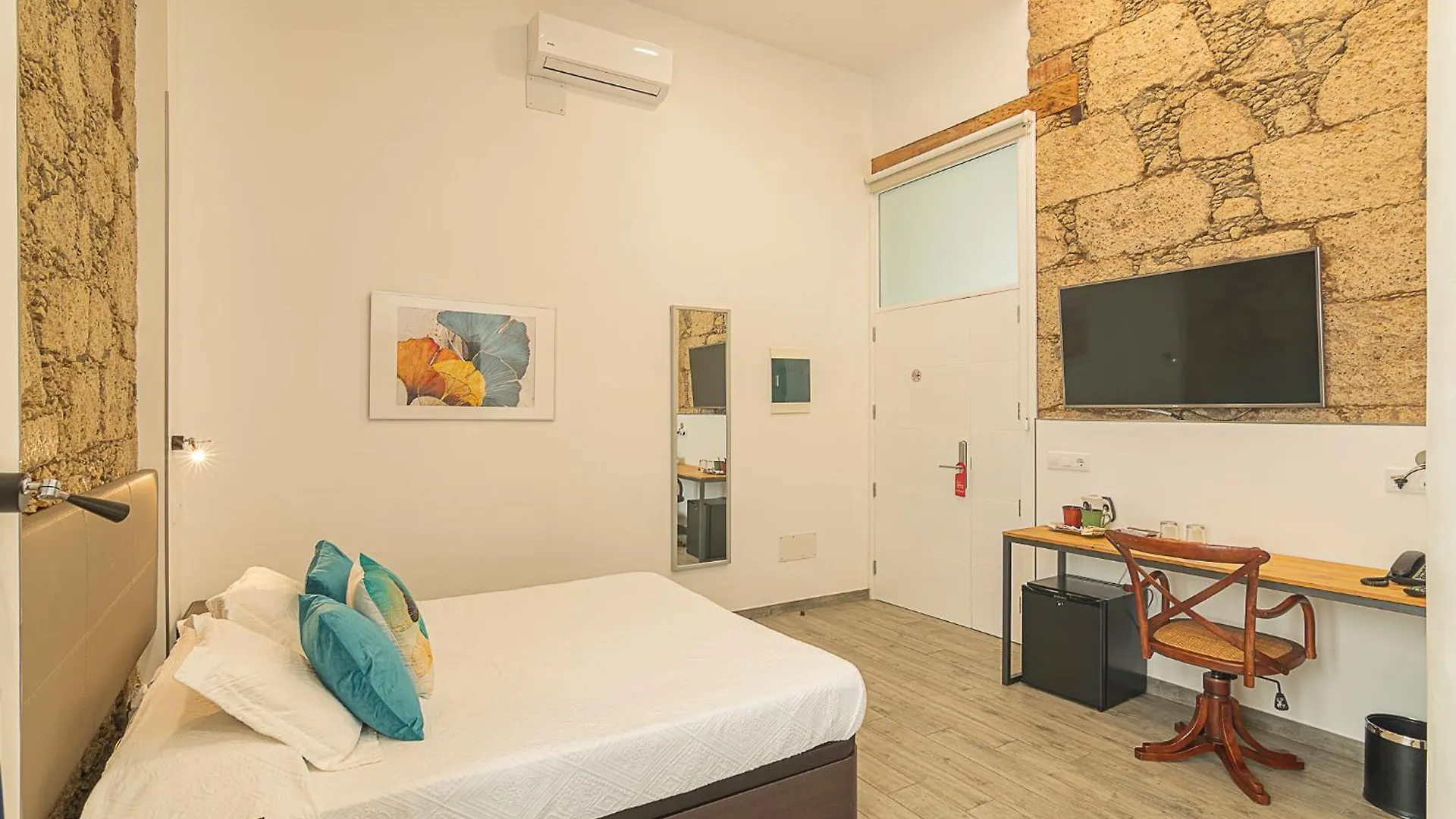**  Hotel The Cathedral Vegueta Las Palmas de Gran Canaria Spain
